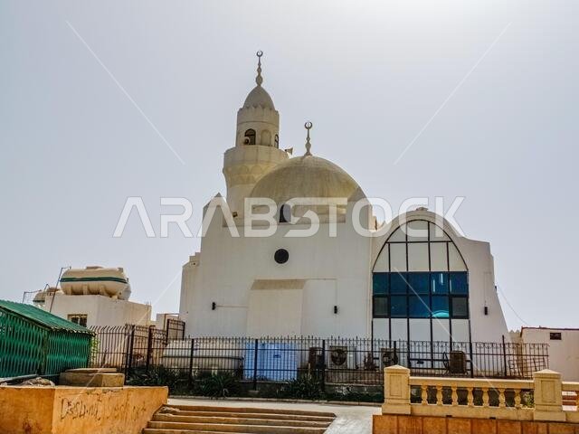يُعد مسجد جزيرة جدة أحد أشهر مساجد المملكة العربية السعودية