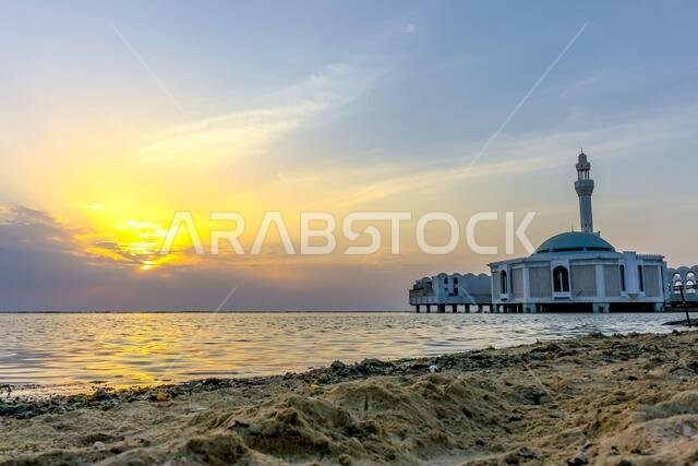 Al Rahma Mosque: The Floating Mosque In Jeddah, Saudi Arabia