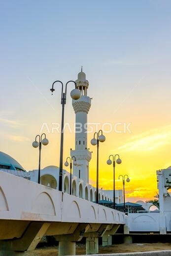 Al Rahma Mosque: The Floating Mosque In Jeddah, Saudi Arabia