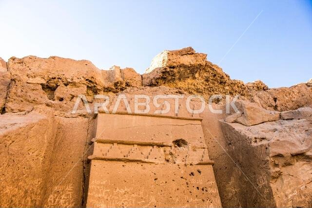 مدين - مدينة النبي شعيب، الباد، شمال المملكة العربية السعودية. مدين - مدينة النبي شعيب، الباد، شمال المملكة العربية السعودية.
