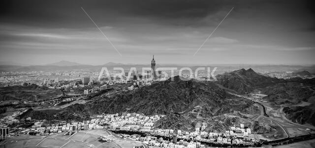Jabal al-Thawr (Mount Thawr) makkah