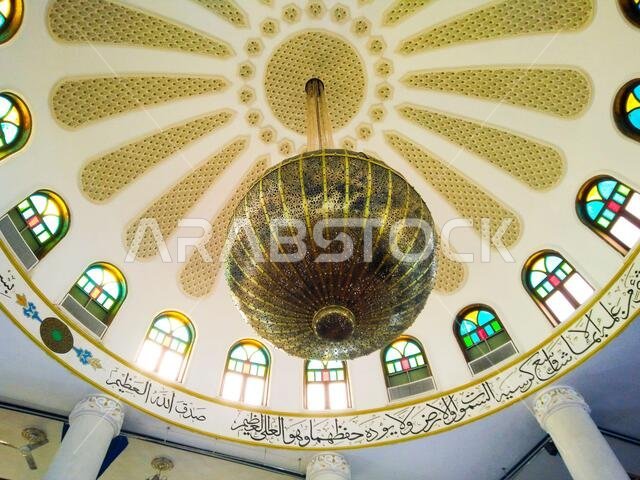 العمارة القديمة للمسجد في جدة