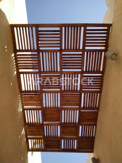العمارة القديمة للمسجد في جدة