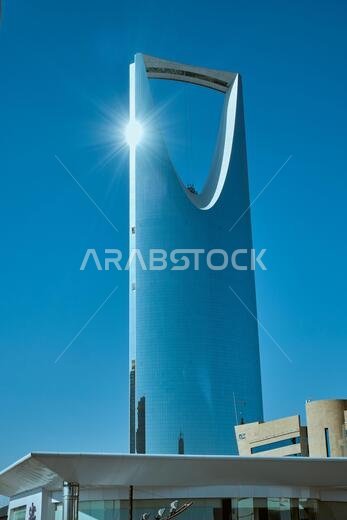 kingdom tower riyadh the best known building in the city