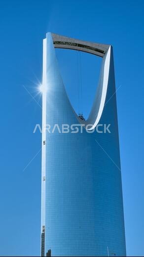 kingdom tower riyadh the best known building in the city