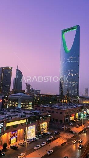 kingdom tower riyadh the landmark building of the saudi capital