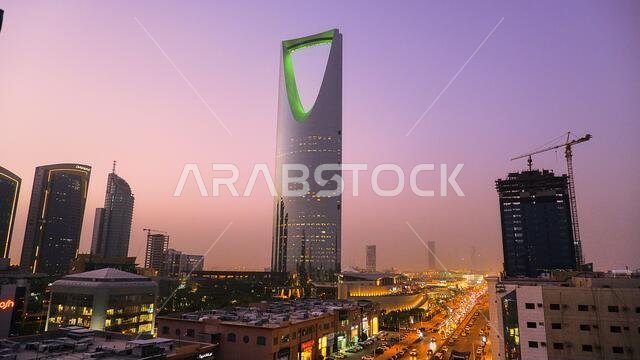 kingdom tower riyadh the landmark building of the saudi capital