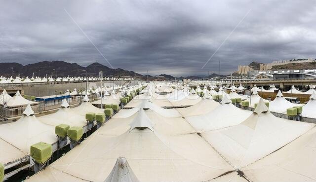 Tent city of mina, makkah, saudi arabia