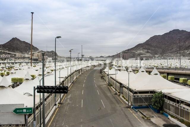 Tent city of mina, makkah, saudi arabia