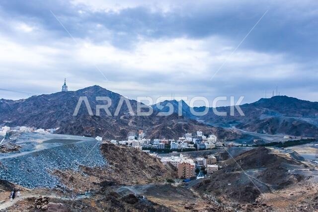 Jabal al-Thawr (Mount Thawr) makkah