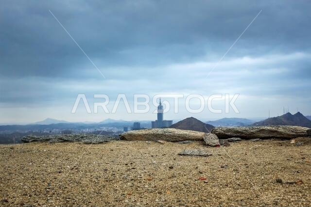 Jabal al-Thawr (Mount Thawr) makkah