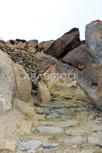 Jabal al-Thawr (Mount Thawr) makkah