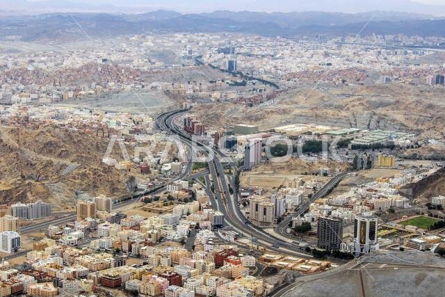 Jabal al-Thawr (Mount Thawr) makkah