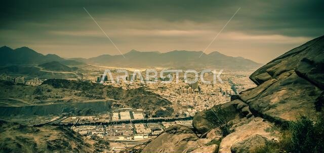 Jabal al-Thawr (Mount Thawr) makkah