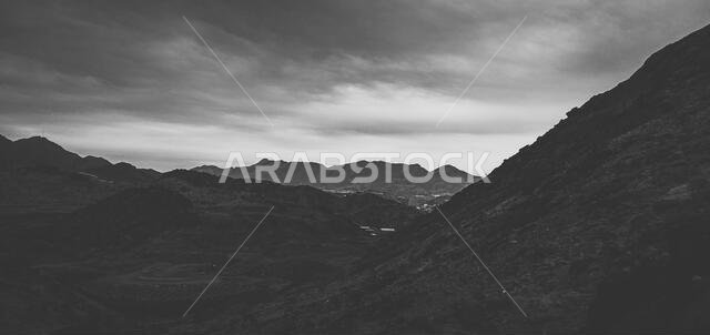 Jabal al-Thawr (Mount Thawr) makkah