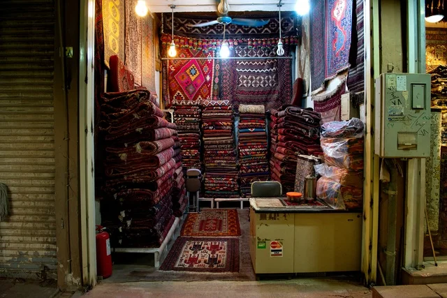 Traditional Arabic Carpet Shop in Souq Al Zal Riyadh