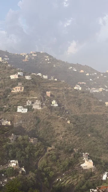جبال فيفاء جازان والمدرجات الزراعية والبيوت جبال فيفاء جازان والمدرجات الزراعية والبيوت