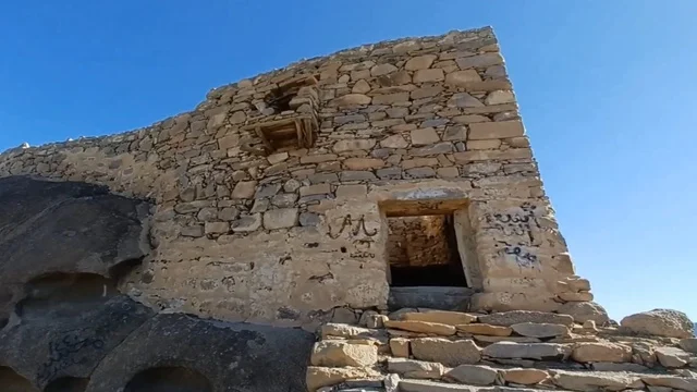 قلعة رعوم نجران معالم أثرية قديمة
