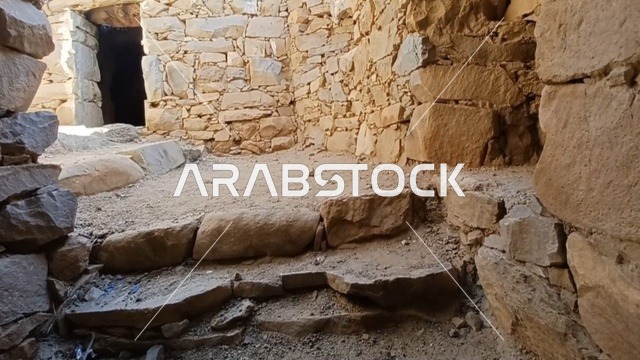 قلعة رعوم نجران الأطلال الحجرية القديمة