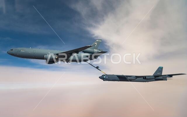 Persian Gulf, Saudi Arabia. 27th Jan, 2021. A U.S. Air Force B-52 Stratofortress strategic bomber from the 2nd Bomb Wing approaches a KC-135 Stratotanker to refuel during a short-duration deployment to the middle east January 27, 202 over the Persian Gulf. Credit: Planetpix/Alamy Live News