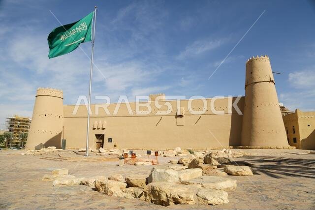 الرياض، المملكة العربية السعودية - 25 ديسمبر 2020: قلعة المصمك خالية من السياح بسبب قيود كورونا في الرياض، المملكة العربية السعودية