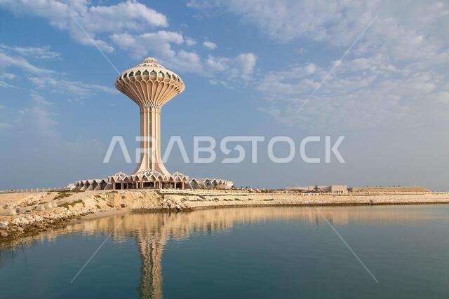 الخبر، 6 فبراير 2021. برج مياه الخبر في وقت الغروب، المنطقة الشرقية، المملكة العربية السعودية الخبر، 6 فبراير 2021. برج مياه الخبر في وقت الغروب، المنطقة الشرقية، المملكة العربية السعودية