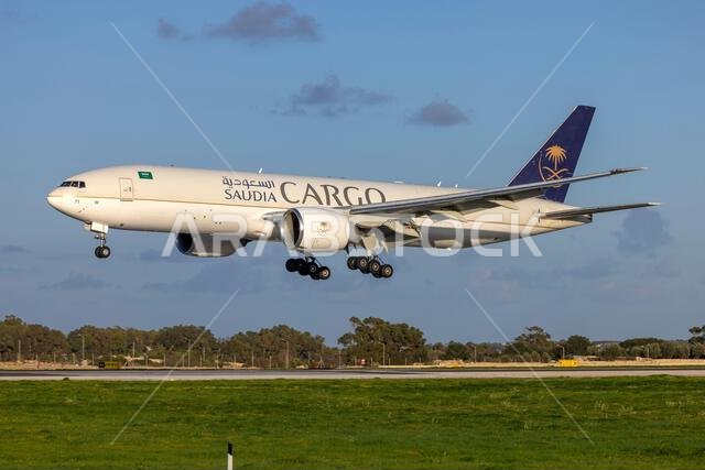 Saudia - Saudi Arabian Airlines Cargo Boeing 777-FFG (REG: HZ-AK71) arriving directly from Saudi Arabia.
