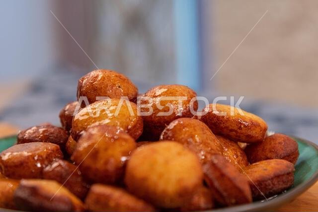 الجبنية، متعة عربية