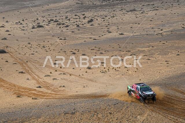 #303 Al Rajhi Yazeed (sau), Von Zitzewitz Dirk (deu), Toyota, Overdrive Toyota, Auto, action during the 7th stage of the Dakar 2021 between Ha'il and Sakaka, in Saudi Arabia on January 10, 2021 - Photo Eric Vargiolu / DPPI / LM