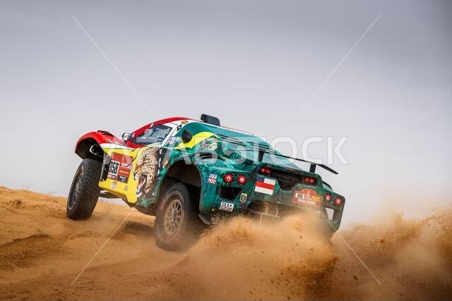 358 Gastaldi Marcelo Tiglia (bra), Roldan Lourival (bra), Century, Century Racing, Auto, action during the 7th stage of the Dakar 2021 between Ha'il and Sakaka, in Saudi Arabia on January 10, 2021 - Photo Antonin Vincent / DPPI / LM