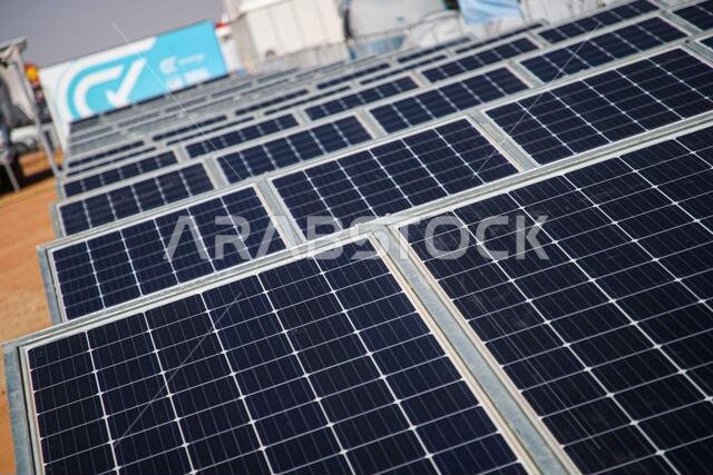 Neom, Saudi Arabia. 11th Jan, 2021. Solar Panel of Green Corp during the 8th stage of the Dakar 2021 between Sakaka and Neom, in Saudi Arabia on January 11, 2021 - Photo Julien Delfosse/DPPI/LM Credit: Gruppo Editoriale LiveMedia/Alamy Live News Neom, Saudi Arabia. 11th Jan, 2021. Solar Panel of Green Corp during the 8th stage of the Dakar 2021 between Sakaka and Neom, in Saudi Arabia on January 11, 2021 - Photo Julien Delfosse/DPPI/LM Credit: Gruppo Editoriale LiveMedia/Alamy Live News