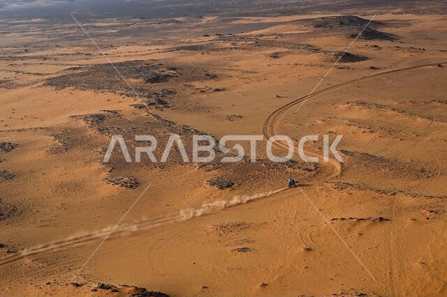 Neom, Saudi Arabia. 11th Jan, 2021. #42 Van Beveren Adrien (fra), Yamaha, Monster Energy Yamaha Rally Team, Moto, Bike, action during the 8th stage of the Dakar 2021 between Sakaka and Neom, in Saudi Arabia on January 11, 2021 - Photo Eric Vargiolu/DPPI/LM Credit: Gruppo Editoriale LiveMedia/Alamy Live News