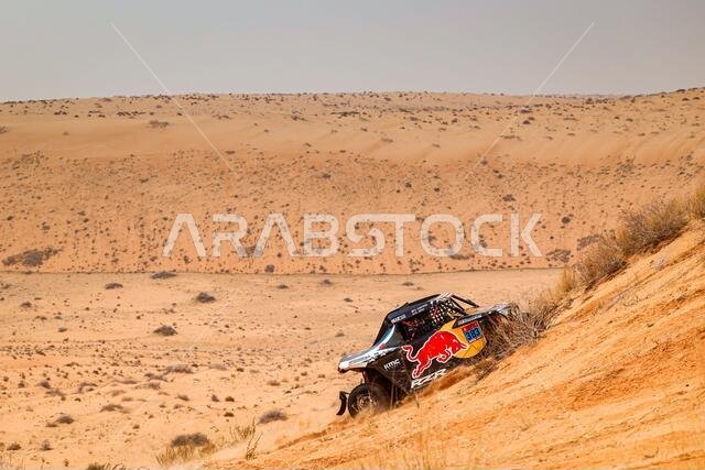 383 كوينتيرو سيث (الولايات المتحدة الأمريكية)، زينز دينيس (ألمانيا)، فريق ريد بول أوف-رود الولايات المتحدة الأمريكية، نموذج المركبات الخفيفة - T3، خلال المرحلة السابعة من رالي داكار 2021 بين حائل وسكاكا، في المملكة العربية السعودية بتاريخ 10 يناير 2021 - صورة فلورنت غودن / DPPI / LM