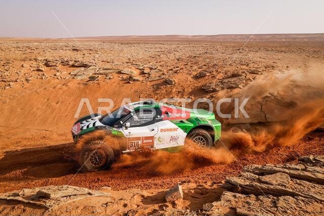 Neom, Saudi Arabia. 11th Jan, 2021. 316 Seaidan Yasir (sau), Kuzmich Alexey (rus), Century, SRT Racing, Auto, action during the 8th stage of the Dakar 2021 between Sakaka and Neom, in Saudi Arabia on January 11, 2021 - Photo Frederic Le Floc'h/DPPI/LM Credit: Gruppo Editoriale LiveMedia/Alamy Live News Neom, Saudi Arabia. 11th Jan, 2021. 316 Seaidan Yasir (sau), Kuzmich Alexey (rus), Century, SRT Racing, Auto, action during the 8th stage of the Dakar 2021 between Sakaka and Neom, in Saudi Arabia on January 11, 2021 - Photo Frederic Le Floc'h/DPPI/LM Credit: Gruppo Editoriale LiveMedia/Alamy Live News