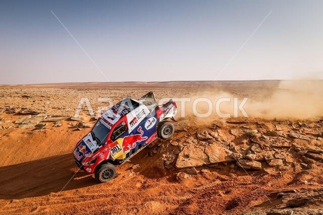 Neom, Saudi Arabia. 11th Jan, 2021. 301 Al-Attiyah Nasser (qat), Baumel Matthieu (fra), Toyota, Toyota Gazoo Racing, Auto, action during the 8th stage of the Dakar 2021 between Sakaka and Neom, in Saudi Arabia on January 11, 2021 - Photo Frederic Le Floc'h/DPPI/LM Credit: Gruppo Editoriale LiveMedia/Alamy Live News