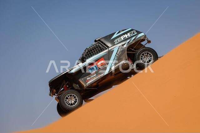 وادي الدواسر، المملكة العربية السعودية. 5 يناير 2021. 393 بود ليونيل (فرنسي)، مينودييه لويك (فرنسي)، بي إتش سبورت، نموذج أولي للمركبات خفيفة الوزن - T3، خلال المرحلة الثالثة من رالي داكار 2021 بين وادي الدواسر ووادي الدواسر، في المملكة العربية السعودية في 5 يناير 2021 - صورة فلورنت غودن/DPPI/LM. حقوق الصورة: Gruppo Editoriale LiveMedia/Alamy Live News