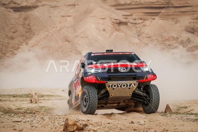 Buraydah, Saudi Arabia. 07th Jan, 2021. 307 Przygonski Jakub (pol), Gottschalk Timo (deu), Toyota, Overdrive Toyota, Auto, action during the 5th stage of the Dakar 2021 between Riyadh and Buraydah, in Saudi Arabia on January 7, 2021 - Photo Antonin Vincent/DPPI/LM Credit: Gruppo Editoriale LiveMedia/Alamy Live News