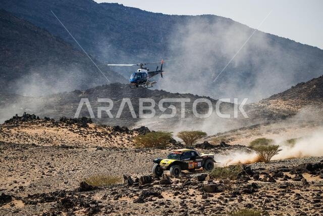 318 Han Wei (chn), Liao Min (chn), SMG, Hanwei Motorsport Team, Quzhou Motorsport City Team, Auto, Car, action during the 4th stage of the Dakar 2021 between Wadi Al Dawasir and Riyadh, in Saudi Arabia on January 6, 2021 - Photo Antonin Vincent / DPPI / LM 318 Han Wei (chn), Liao Min (chn), SMG, Hanwei Motorsport Team, Quzhou Motorsport City Team, Auto, Car, action during the 4th stage of the Dakar 2021 between Wadi Al Dawasir and Riyadh, in Saudi Arabia on January 6, 2021 - Photo Antonin Vincent / DPPI / LM