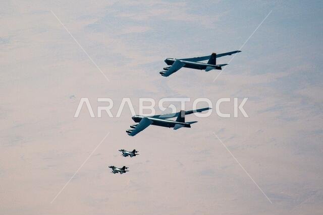 Saudi Arabia, Saudi Arabia. 09th Jan, 2021. U.S. Air Force B-52 Stratofortress strategic bomber aircraft are escorted by U.S. Air Force F-16 Fighting Falcon fighter jets as they fly over Saudi airspace January 7, 2021 in Saudi Arabia. The bomber and escort is a show of force mission as a message to Iran. Credit: Planetpix/Alamy Live News Saudi Arabia, Saudi Arabia. 09th Jan, 2021. U.S. Air Force B-52 Stratofortress strategic bomber aircraft are escorted by U.S. Air Force F-16 Fighting Falcon fighter jets as they fly over Saudi airspace January 7, 2021 in Saudi Arabia. The bomber and escort is a show of force mission as a message to Iran. Credit: Planetpix/Alamy Live News