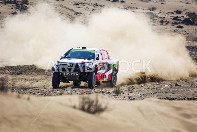 Jeddah, Saudi Arabia. 31st Dec, 2020. Jeddah, Saudi Arabia. 31st Dec, 2020. #303 Al Rajhi Yazeed (sau), Von Zitzewitz Dirk (deu), Toyota, Overdrive Toyota, Auto, action during the shakedown of the Dakar 2021 in Jeddah, Saudi Arabia on December 31, 2021 - Photo Florent Gooden / DPPI / LM Credit: Gruppo Editoriale LiveMedia/Alamy Live News Credit: Gruppo Editoriale LiveMedia/Alamy Live News