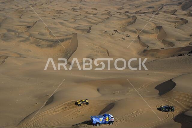 Bisha, Saudi Arabia. 04th Jan, 2021. #501 Shibalov Anton (rus), Nikitin Dmitrii (rus), Tatarinov Ivan (rus), Kamaz, Kamaz - Master, Camion, Truck, action during the 2nd stage of the Dakar 2021 between Bisha and Wadi Al Dawasir, in Saudi Arabia on January 4, 2021 - Photo Eric Vargiolu/DPPI/LM Credit: Gruppo Editoriale LiveMedia/Alamy Live News Bisha, Saudi Arabia. 04th Jan, 2021. #501 Shibalov Anton (rus), Nikitin Dmitrii (rus), Tatarinov Ivan (rus), Kamaz, Kamaz - Master, Camion, Truck, action during the 2nd stage of the Dakar 2021 between Bisha and Wadi Al Dawasir, in Saudi Arabia on January 4, 2021 - Photo Eric Vargiolu/DPPI/LM Credit: Gruppo Editoriale LiveMedia/Alamy Live News