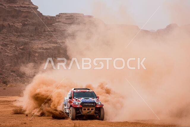 Al Ula, Saudi Arabia. 13th Jan, 2021. 338 Ourednicek Tomas (cze), Kripal David (cze), Toyota, Ultimate Dakar, Auto, action during the 10th stage of the Dakar 2021 between Neom and Al-Ula, in Saudi Arabia on January 13, 2021 - Photo Florent Gooden/DPPI/LM Credit: Gruppo Editoriale LiveMedia/Alamy Live News