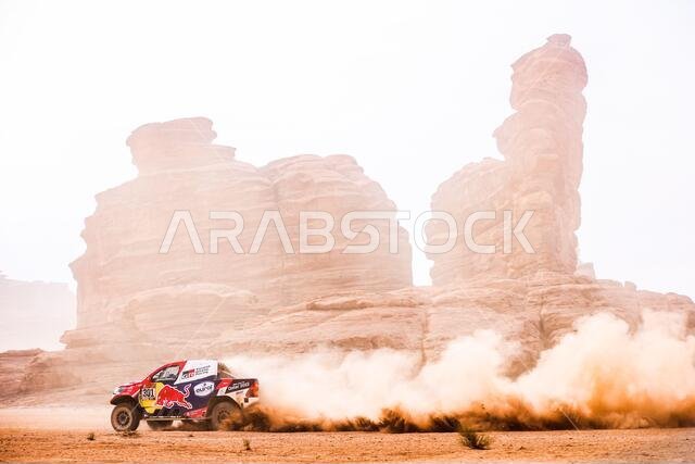 Al Ula, Saudi Arabia. 13th Jan, 2021. 301 Al-Attiyah Nasser (qat), Baumel Matthieu (fra), Toyota, Toyota Gazoo Racing, Auto, action during the 10th stage of the Dakar 2021 between Neom and Al-Ula, in Saudi Arabia on January 13, 2021 - Photo Antonin Vincent/DPPI/LM Credit: Gruppo Editoriale LiveMedia/Alamy Live News
