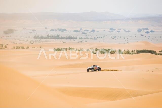 ينبع، المملكة العربية السعودية. ١٤ يناير ٢٠٢١. ٣٠٠ ساينز كارلوس (إسبانيا)، كروز لوكاس (إسبانيا)، ميني، فريق إكس-ريد ميني جيه سي دبليو، سيارة، خلال المرحلة الحادية عشرة من رالي داكار ٢٠٢١ بين العلا وينبع، في المملكة العربية السعودية في ١٤ يناير ٢٠٢١ - صورة فلورنت غودن / DPPI / LM. حقوق الصورة: Gruppo Editoriale LiveMedia/Alamy Live News ينبع، المملكة العربية السعودية. ١٤ يناير ٢٠٢١. ٣٠٠ ساينز كارلوس (إسبانيا)، كروز لوكاس (إسبانيا)، ميني، فريق إكس-ريد ميني جيه سي دبليو، سيارة، خلال المرحلة الحادية عشرة من رالي داكار ٢٠٢١ بين العلا وينبع، في المملكة العربية السعودية في ١٤ يناير ٢٠٢١ - صورة فلورنت غودن / DPPI / LM. حقوق الصورة: Gruppo Editoriale LiveMedia/Alamy Live News