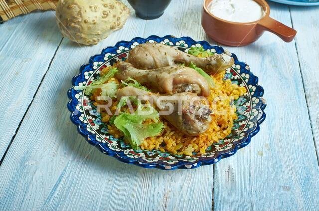المثلطة، طبق أرز تقليدي من المملكة العربية السعودية، وهو نوع من أنواع الكبسة.