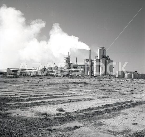 1960s, historical, Chemical factory out in the desert, Jeddah, Saudi Arabia.