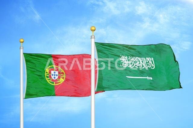 البرتغال والمملكة العربية السعودية، علمان على سارية العلم، وسماء زرقاء