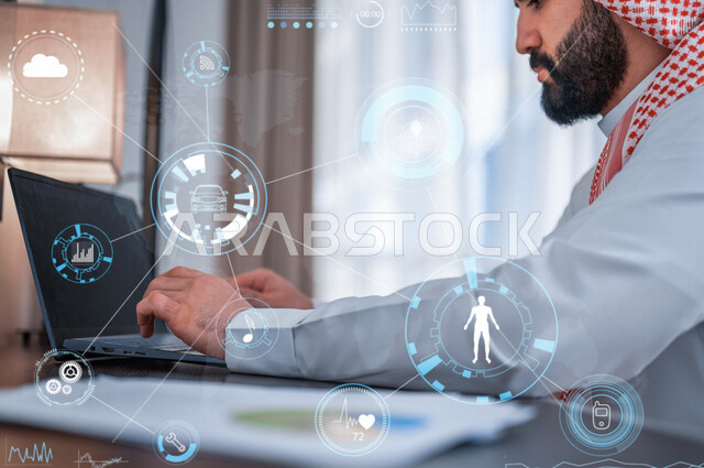 رجل عربي خليجي سعودي يستخدم الحاسوب المحمول ، التحليلات والإحصائيات البيانية، قسم التحليلات الرقمية، التوزيع الرقمي والمبيعات، وظائف ومهن، خلفية للرسوم البيانية والتوضيحية بتقنية الهولوجرام