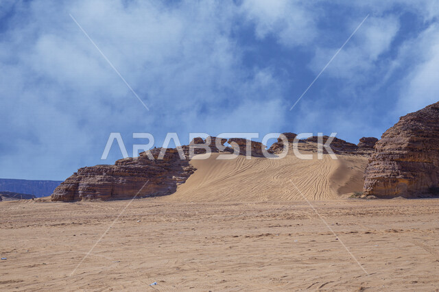 Natural rock formations and formations in the city of Al-Ula in the Kingdom of Saudi Arabia, historical and archaeological tourist attractions, the beauty of desert nature, rocky mountains in Al-Ula Governorate, tourism in Saudi Arabia