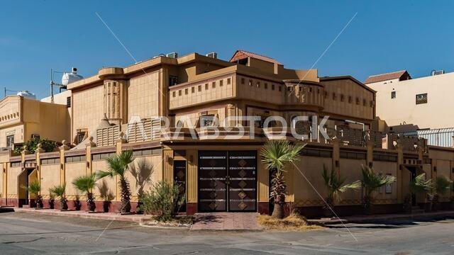 صور لمنزل على زاوية الشارع